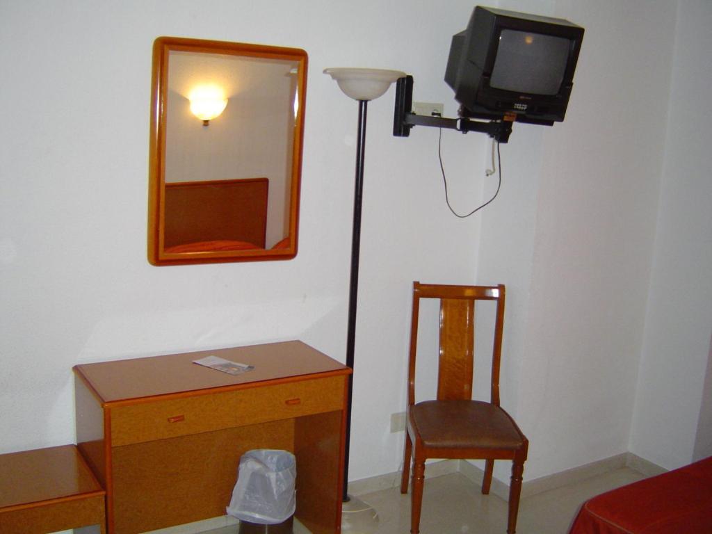 Hotel Lazaro Calamocha Rum bild