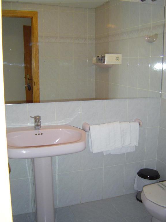 Hotel Lazaro Calamocha Rum bild